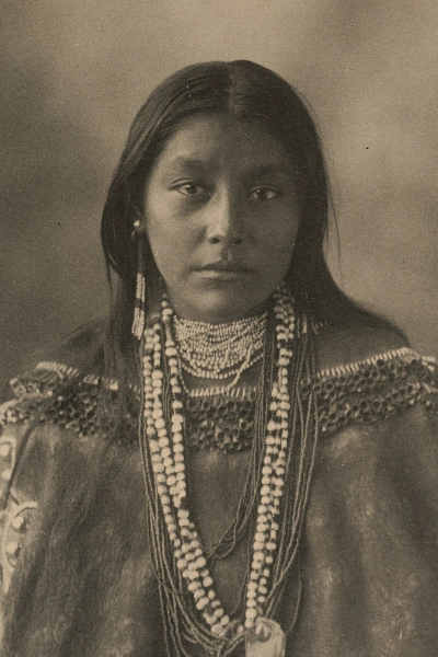 hattie tom apache